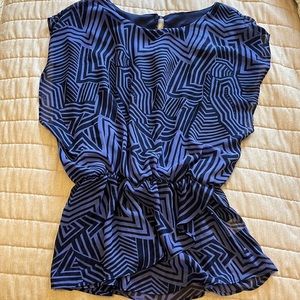 Geometric print dress top
